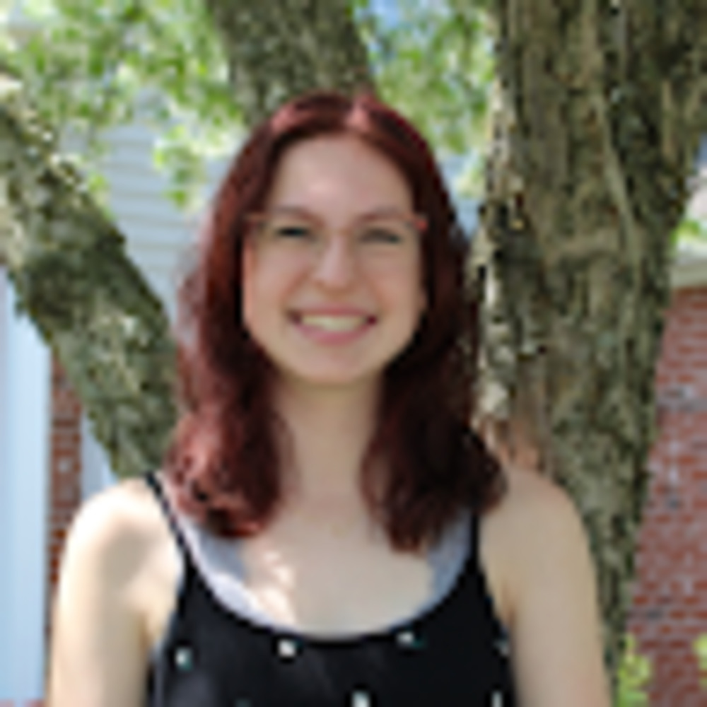Meet your Posher, Claire
